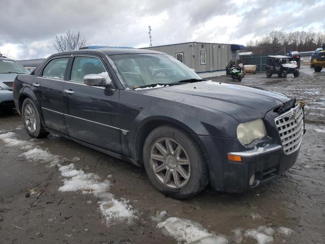 2C3AA63H15H608798 - 2005 CHRYSLER 300C BLACK photo 4