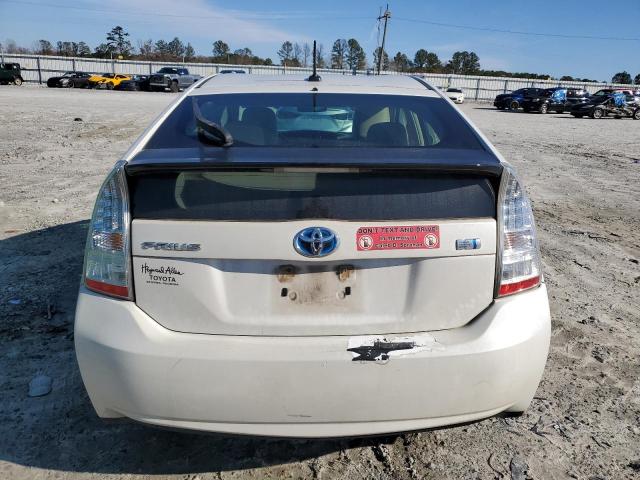 JTDKN3DU4B5336765 - 2011 TOYOTA PRIUS WHITE photo 6