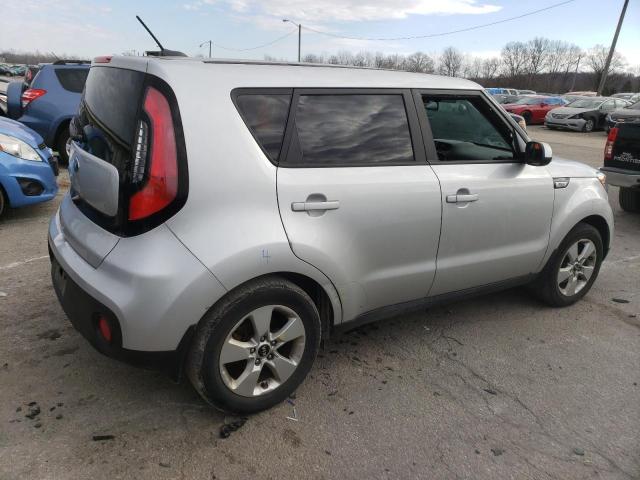 KNDJN2A26K7677498 - 2019 KIA SOUL GRAY photo 3