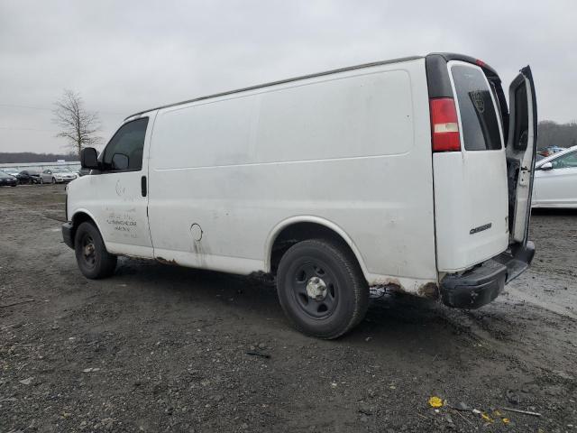 1GCFG15T761111534 - 2006 CHEVROLET EXPRESS G1 WHITE photo 2