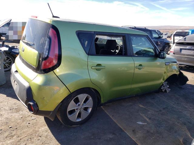 KNDJN2A21F7792807 - 2015 KIA SOUL GREEN photo 3