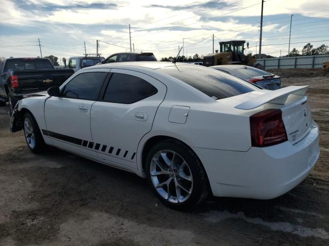 2B3KA43R78H238704 - 2008 DODGE CHARGER AW WHITE photo 2