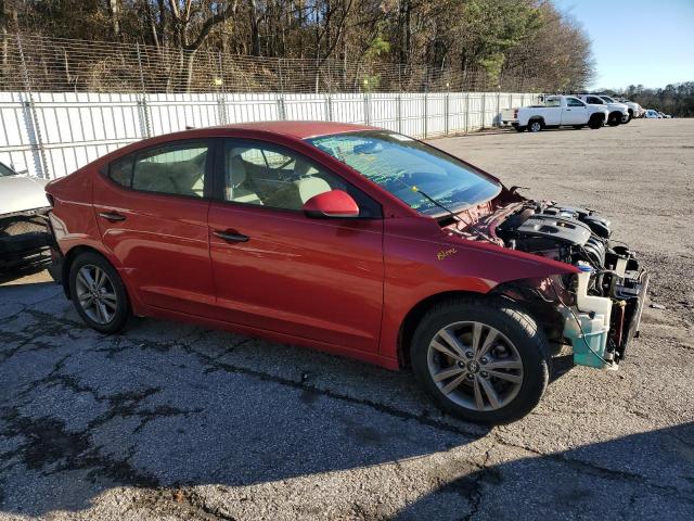 5NPD84LF2HH028740 - 2017 HYUNDAI ELANTRA SE RED photo 4