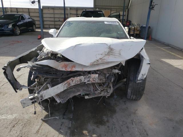 1G1FA1RX4G0157515 - 2016 CHEVROLET CAMARO LT WHITE photo 5