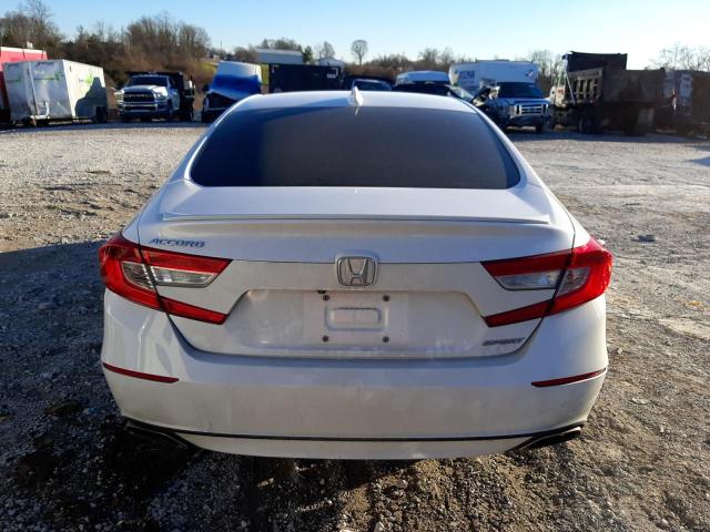 1HGCV1F39JA185782 - 2018 HONDA ACCORD SPORT WHITE photo 6