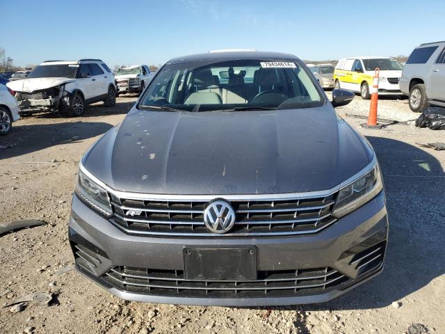 1VWDT7A34HC043015 - 2017 VOLKSWAGEN PASSAT R-LINE Մոխրագույն լուսանկար 5