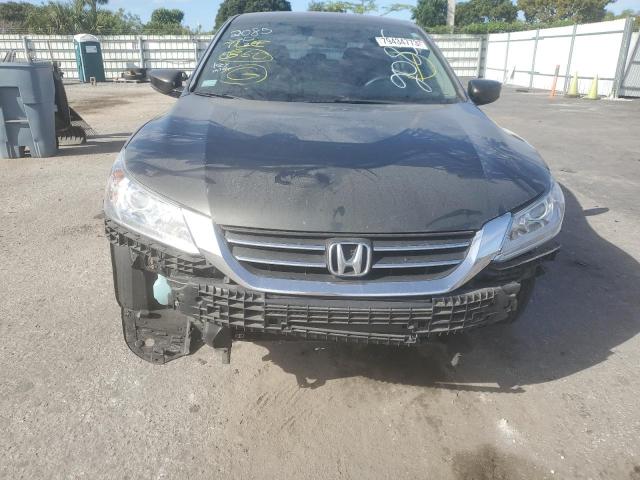 1HGCR2F37EA292085 - 2014 HONDA ACCORD LX GRAY photo 5