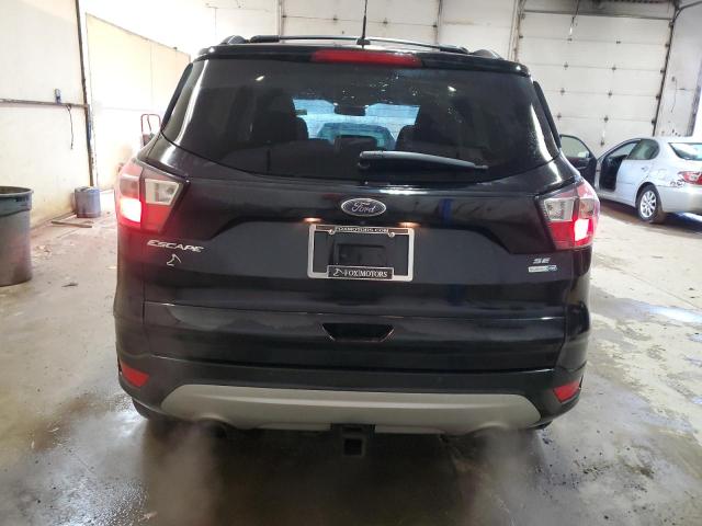 1FMCU9G9XHUE15417 - 2017 FORD ESCAPE SE BLACK photo 6