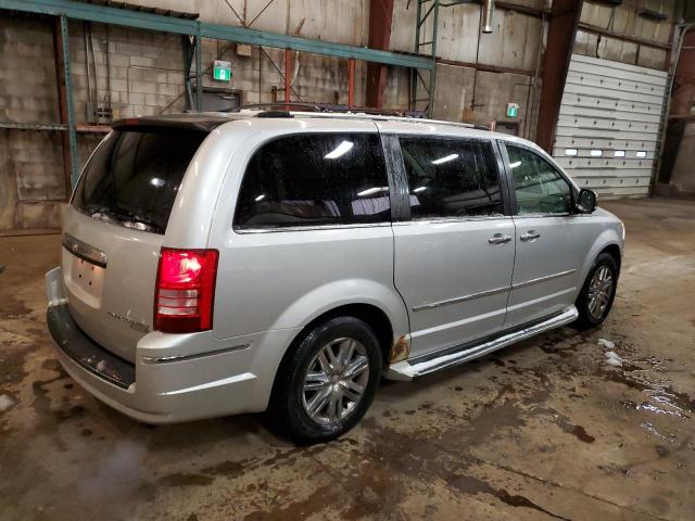2A4RR6DX2AR380774 - 2010 CHRYSLER TOWN & COU LIMITED SILVER photo 3