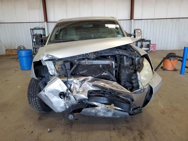 1N6AA06B44N520833 - 2004 NISSAN TITAN XE SILVER photo 5