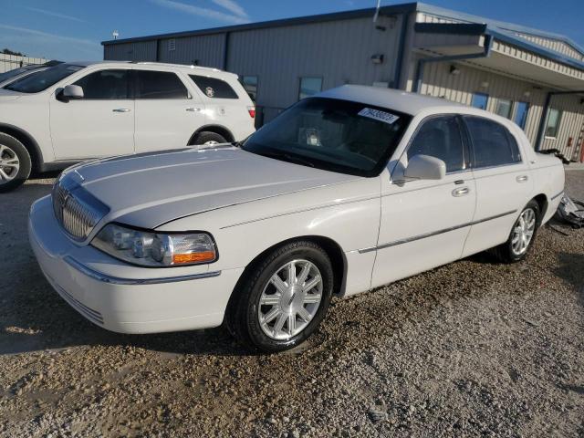 2LNHM82V59X633702 - 2009 LINCOLN TOWN CAR SIGNATURE LIMITED WHITE photo 1