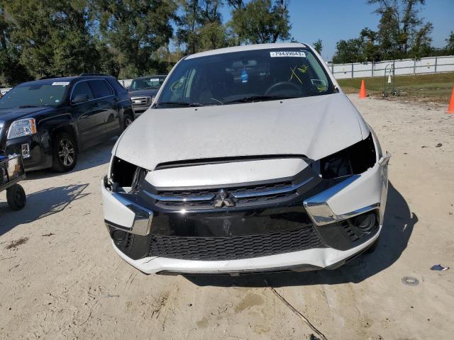 JA4AR3AU9KU003577 - 2019 MITSUBISHI OUTLANDER ES WHITE photo 5