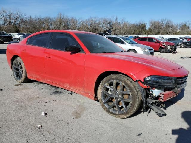 2C3CDXBG7MH611816 - 2021 DODGE CHARGER SXT RED photo 4