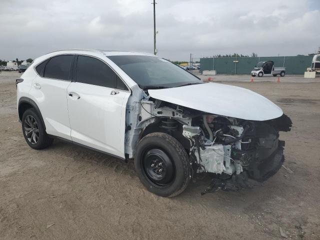 JTJSARBZ9M5022168 - 2021 LEXUS NX 300 BASE WHITE photo 4