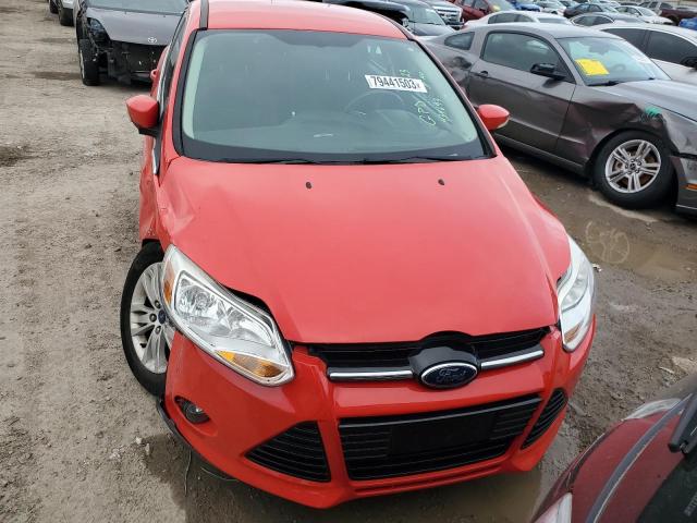 1FAHP3M25CL434693 - 2012 FORD FOCUS SEL RED photo 5