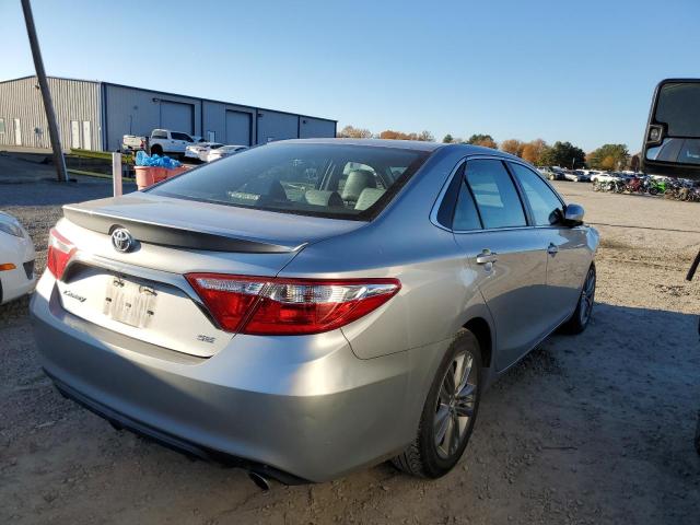 4T1BF1FK6FU046239 - 2015 TOYOTA CAMRY LE SILVER photo 3