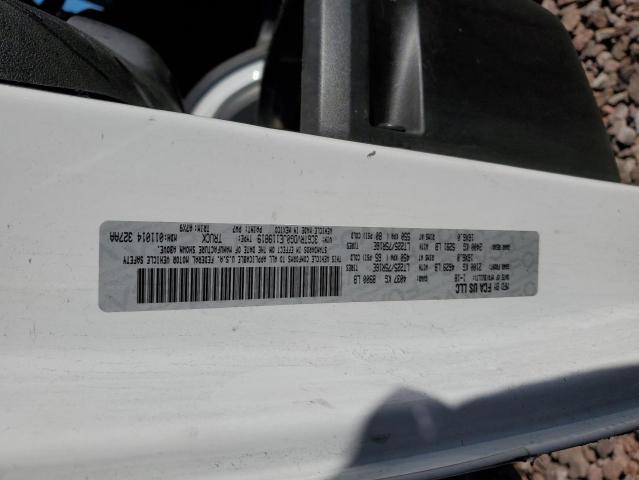 3C6TRVDG0JE119819 - 2018 RAM PROMASTER 2500 HIGH Weiß Foto 13