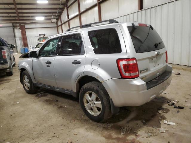 1FMCU9DG6CKB74656 - 2012 FORD ESCAPE XLT SILVER photo 2