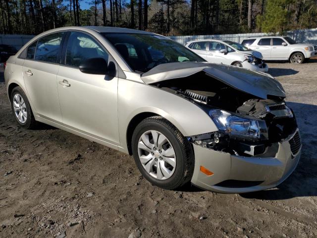 1G1PA5SH1E7247398 - 2014 CHEVROLET CRUZE LS CREAM photo 4