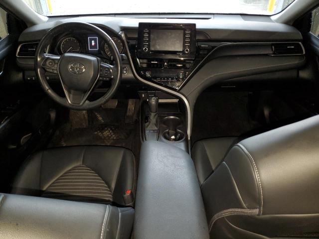 4T1T11AK6NU621089 - 2022 TOYOTA CAMRY SE SILVER photo 8