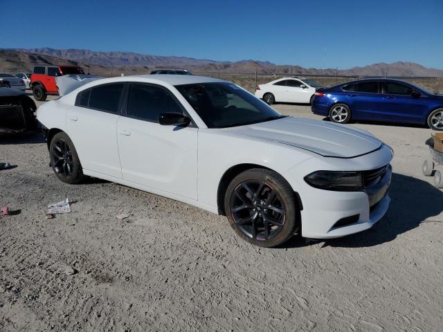 2C3CDXBG9KH554712 - 2019 DODGE CHARGER SXT WHITE photo 4