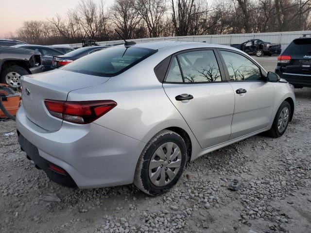 3KPA24AB0JE071505 - 2018 KIA RIO LX SILVER photo 3