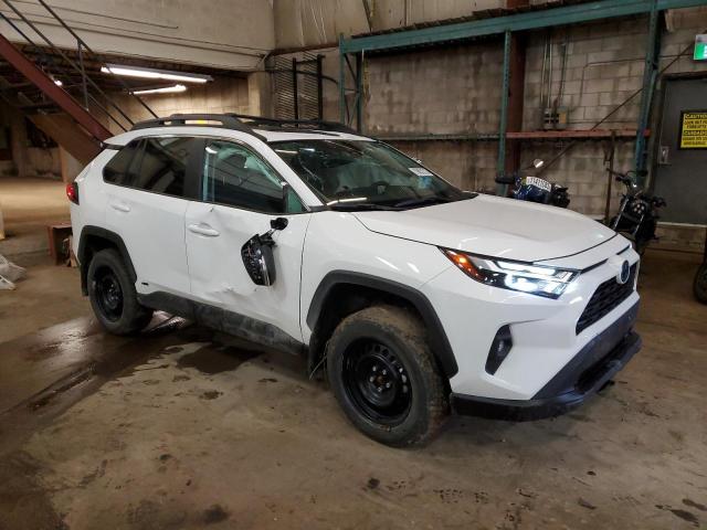 2T3RWRFV7PW172514 - 2023 TOYOTA RAV4 XLE WHITE photo 4