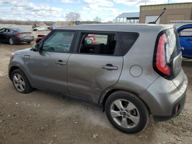 KNDJN2A26H7484311 - 2017 KIA SOUL GRAY photo 2