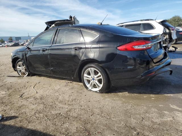 3FA6P0HD2JR174754 - 2018 FORD FUSION SE BLACK photo 2