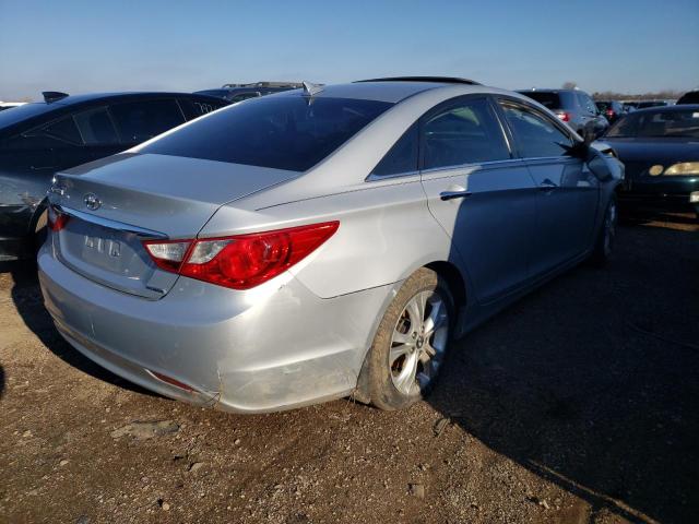 5NPEC4AC2BH125228 - 2011 HYUNDAI SONATA SE SILVER photo 3