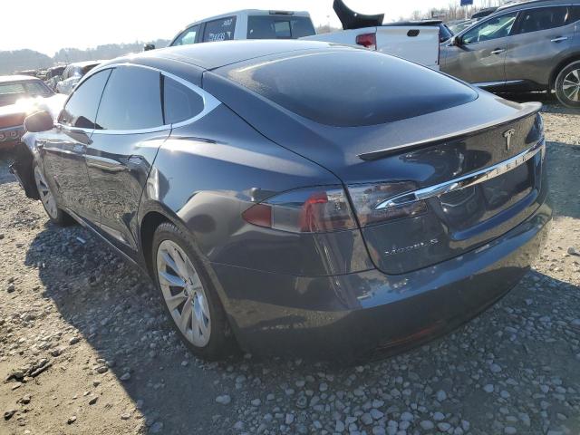 5YJSA1E17HF203770 - 2017 TESLA MODEL S Մոխրագույն լուսանկար 2