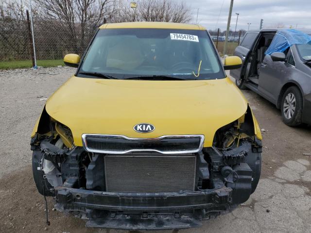 KNDJP3A5XG7252299 - 2016 KIA SOUL + YELLOW photo 5