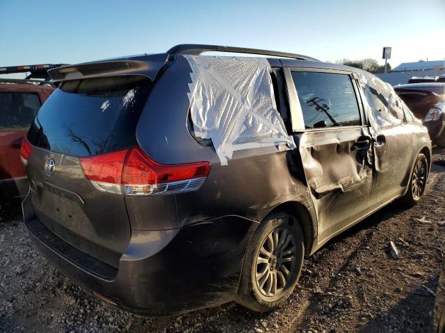 5TDYK3DC7BS001777 - 2011 TOYOTA SIENNA XLE GRAY photo 3