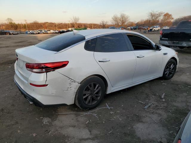 5XXGT4L36LG382072 - 2020 KIA OPTIMA LX WHITE photo 3