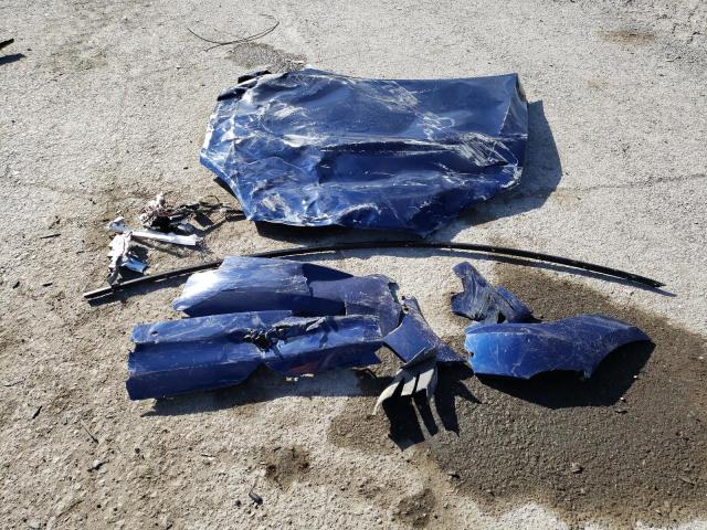 5YJSA1E22GF174380 - 2016 TESLA MODEL S ლურჯი ფოტო 12