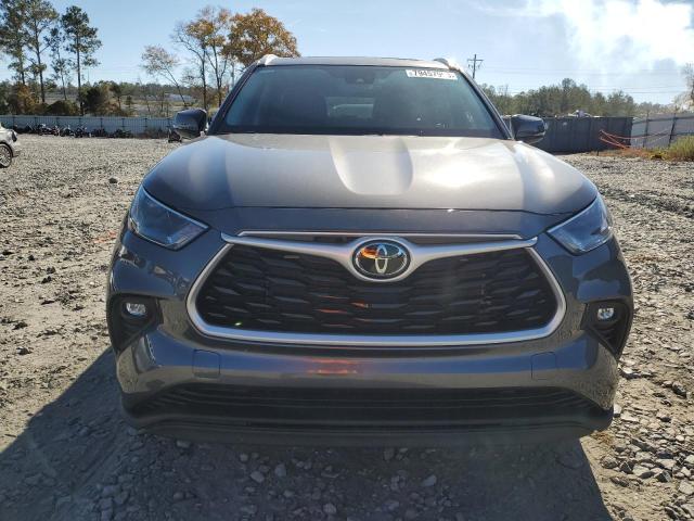 5TDGZRAH1NS116891 - 2022 TOYOTA HIGHLANDER XLE GRAY photo 5