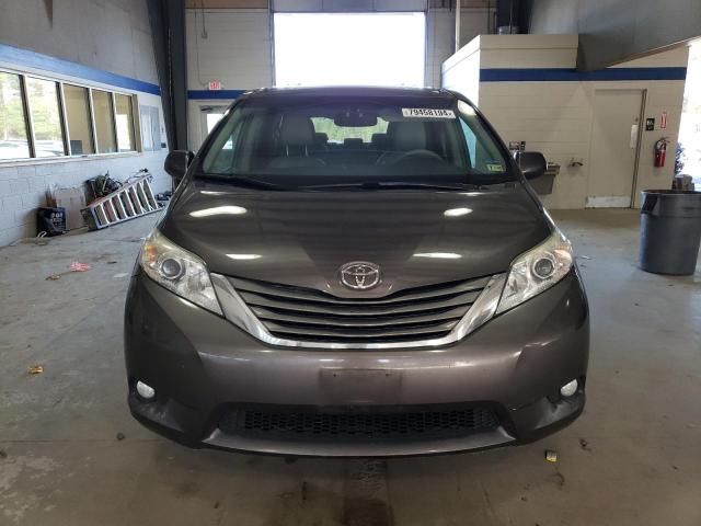 5TDYK3DC3CS248778 - 2012 TOYOTA SIENNA XLE GRAY photo 5