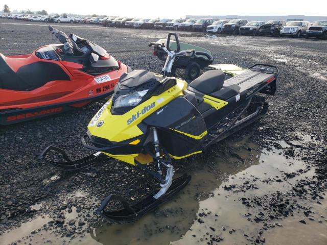 2BPSCFHDXHV001031 - 2017 BMBR SNOWMOBILE TWO TONE photo 1