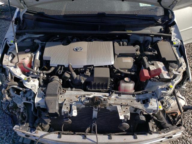 JTDKARFPXH3060005 - 2017 TOYOTA PRIUS PRIM თეთრი ფოტო 11