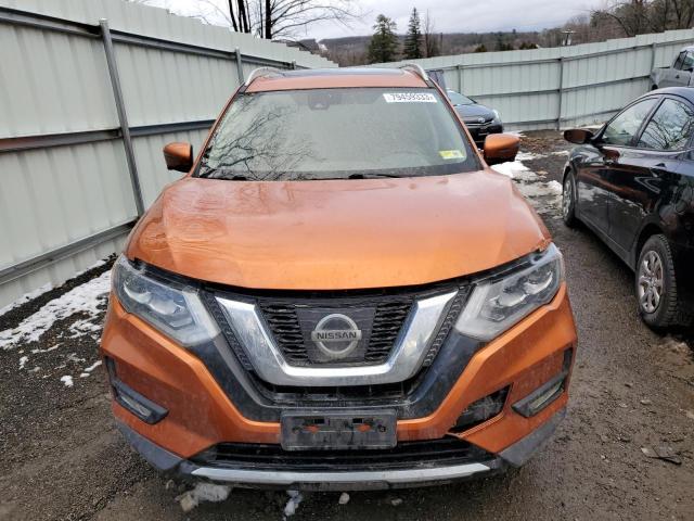 JN8AT2MVXHW270279 - 2017 NISSAN ROGUE S ORANGE photo 5