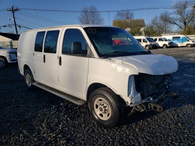 1GTW7AFF5H1904715 - 2017 GMC SAVANA G2500 WHITE photo 4