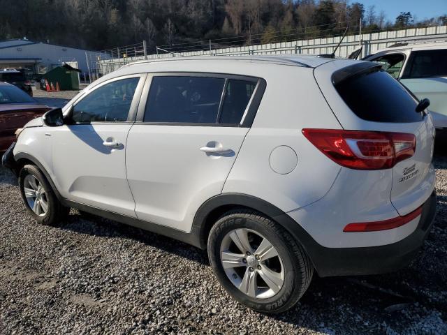 KNDPBCA29D7469773 - 2013 KIA SPORTAGE LX WHITE photo 2