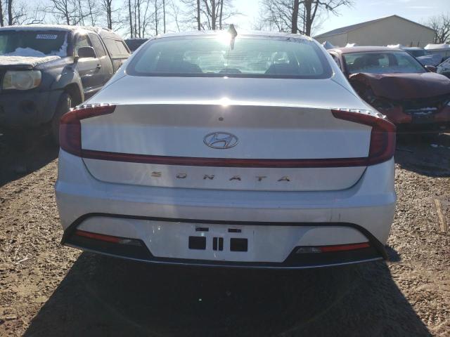 5NPEG4JA5MH087936 - 2021 HYUNDAI SONATA SE WHITE photo 6