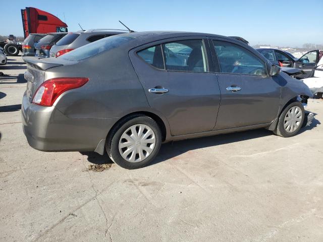 3N1CN7AP6FL812033 - 2015 NISSAN VERSA S CHARCOAL photo 3