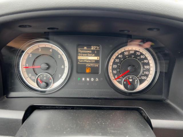 3C6JR6DT0HG681096 - 2017 RAM 1500 ST WHITE photo 8