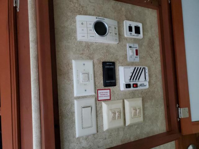 4YDF34520CE780606 - 2012 ALPI 5TH WHEEL WHITE photo 8