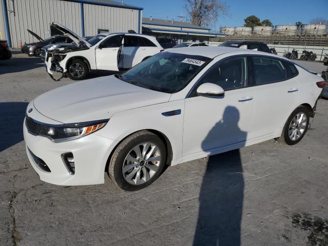 5XXGT4L38JG212714 - 2018 KIA OPTIMA LX WHITE photo 1