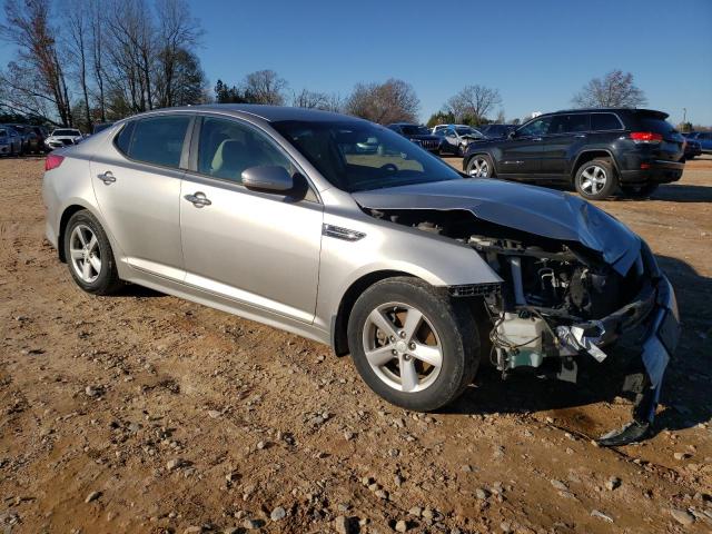 5XXGM4A72FG352560 - 2015 KIA OPTIMA LX SILVER photo 4