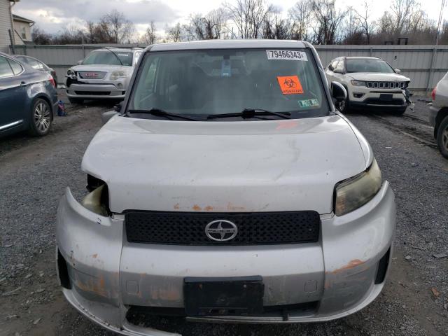 JTLZE4FE4A1117194 - 2010 TOYOTA SCION XB SILVER photo 5