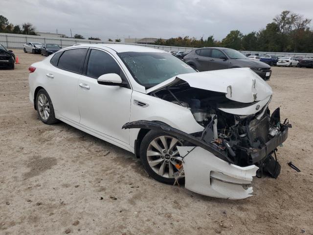 5XXGU4L30GG094826 - 2016 KIA OPTIMA EX WHITE photo 4